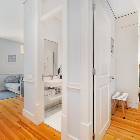 Aparthotel Baixa - Luxury 4*