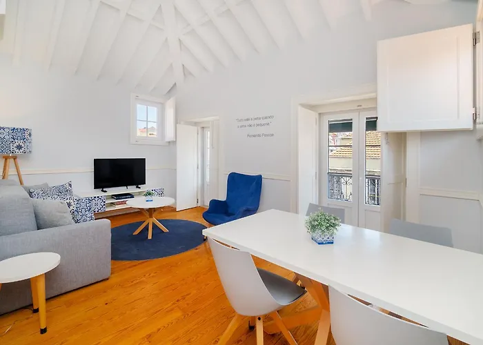 Baixa - Luxury Apartahotel 4*