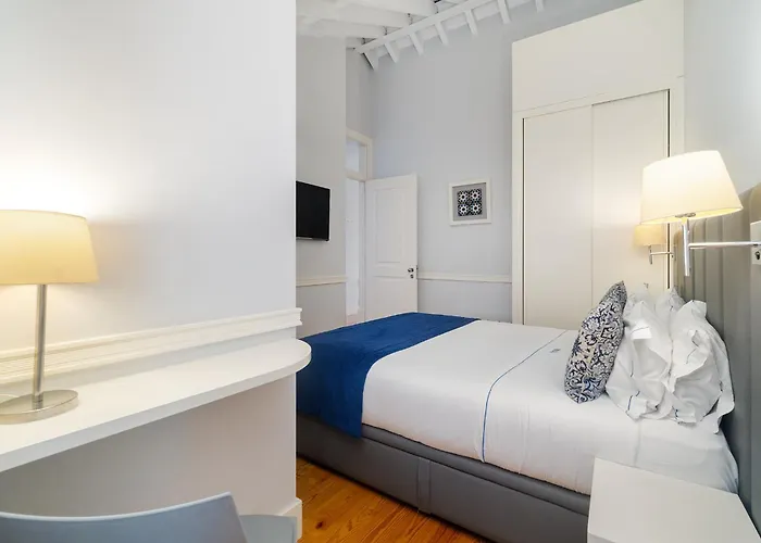 Baixa - Luxury Apartahotel 4*