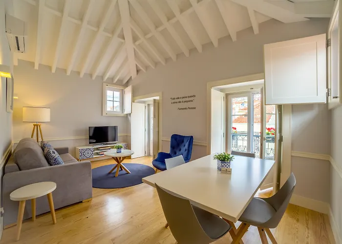 Apartahotel Baixa - Luxury 4*