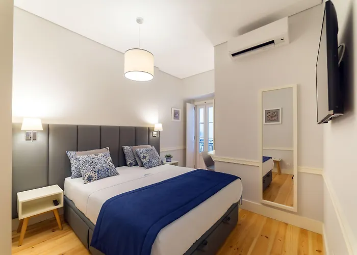 Baixa - Luxury Apartahotel 4*